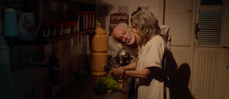 Marieta Severo e Everaldo Pontes em 'Noites de Alface' que estreia em 24 de junho (Divulgação)