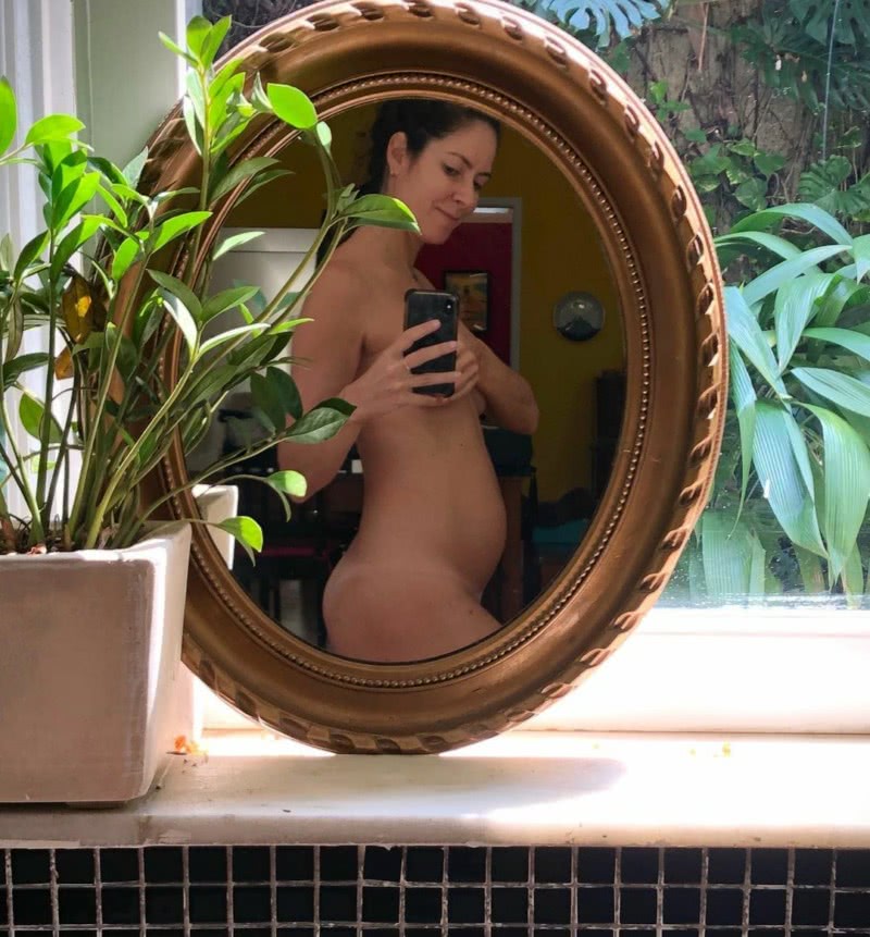 Fe Cortez grávida: "Quero dividir o que tem de maravilhosos no mundo com esse serzinho" (Reprodução Instagram)