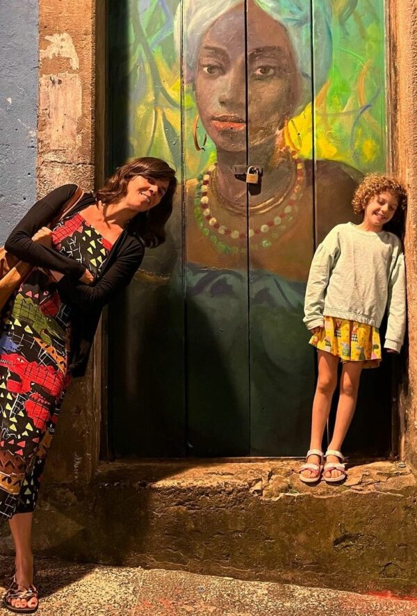 Flavia Reis e a filha Cecília, de 6 anos (Reprodução/ Instagram)