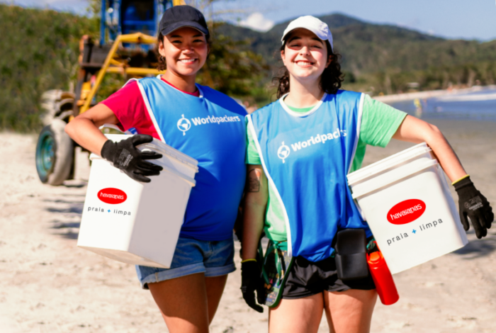 Havaianas lança iniciativa sustentável para ajudar na limpeza de praias em todo o país (Divulgação)