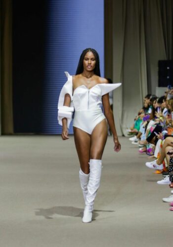 Firjan SENAI Espaço da Moda desfila suas coleção no ID: Rio Festival