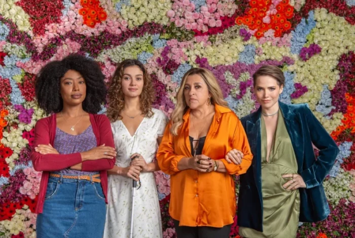 Parte do elenco feminino de 'Todas as Flores': Regina Casé celebra sucesso de formato transgressor (Foto: Globo/Estevam Avellar)