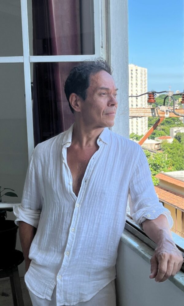 O filme "Vórtice", com Alexandre Mello, estreia dia 23 de maio no Estação Net Rio, em Botafogo, às 21h (Divulgação)