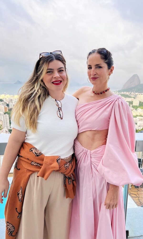 A maquiadora e empresária Lu Rech, acompanhou Carolina A. Herrera, filha de Carolina Herrera e diretora criativa de beleza da marca, quando ela esteve no Rio de Janeiro (Acervo pessoal)