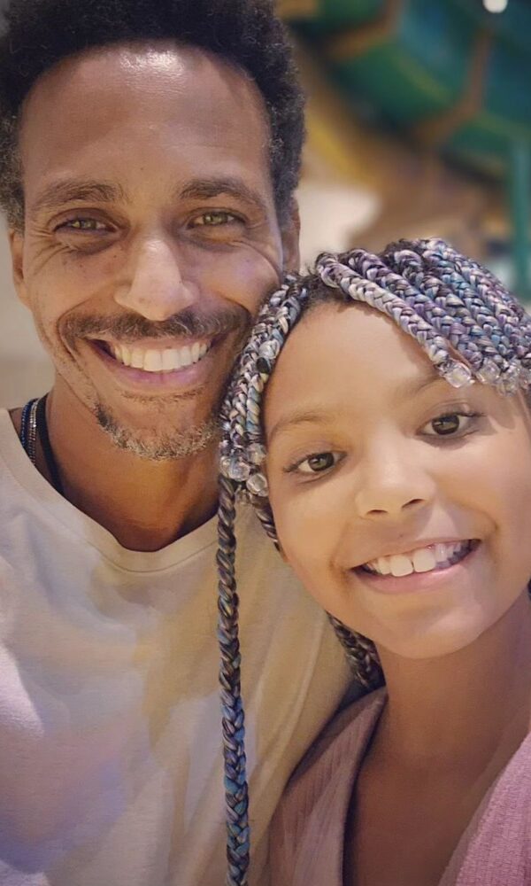 O ator Pedro Caetano e sua filha Alice (Reprodução Instagram)