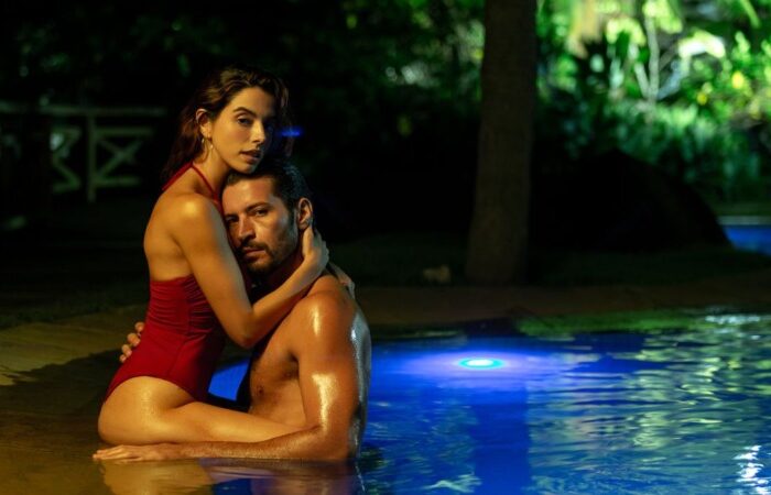 Giovanna Lancellotti e Leandro Lima protagonizam cenas de tirar o fôlego em 'O Lado bom de ser traída' (Divulgação/ Netflix)