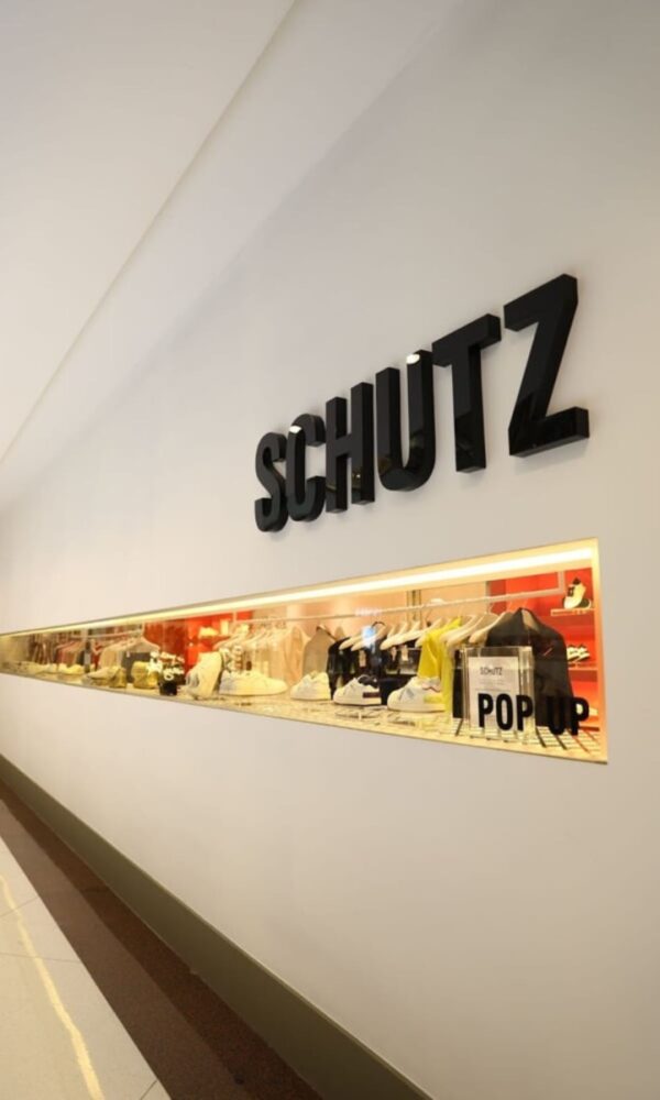 Schutz inaugura pop up no Shopping Iguatemi São Paulo (Divulgação)