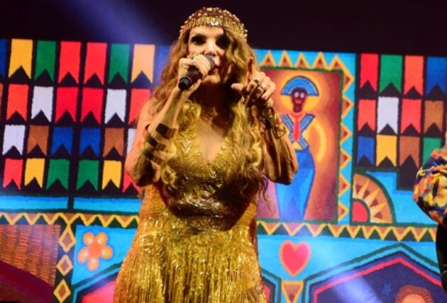 Elba Ramalho faz show no Universo Spanta, no Rio