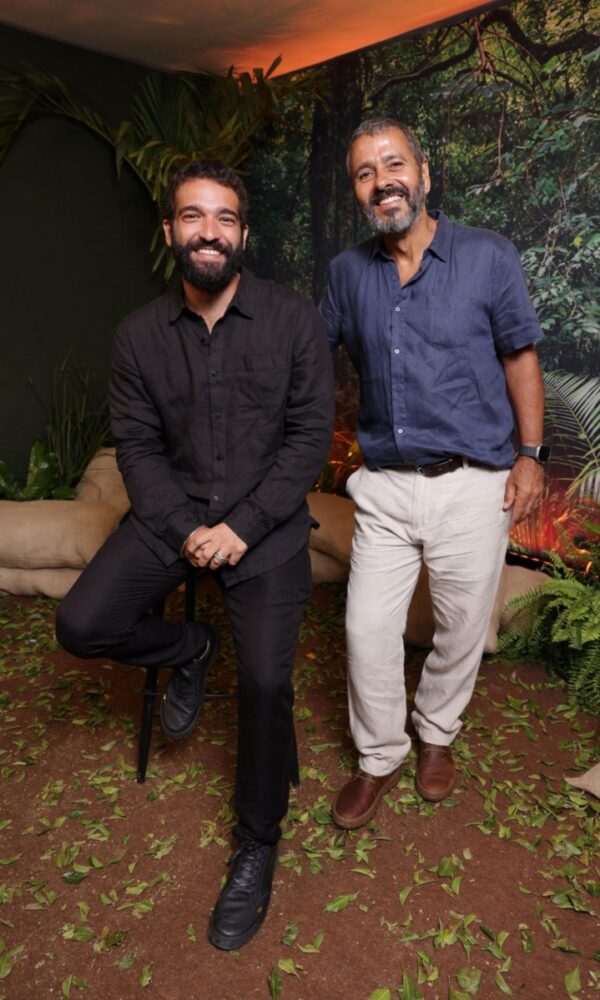Humberto Carrão e Marcos Palmeira são José Inocêncio, na primeira e segunda fases de 'Renascer' (Foto: Divulgação/ Globo)