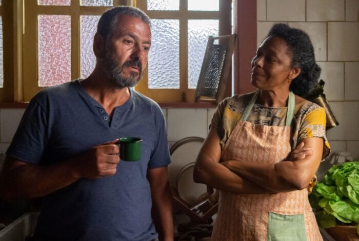 Marcos Palmeira e Edvana Carvalho em cena de 'Renascer' (Foto: Divulgação/Globo)