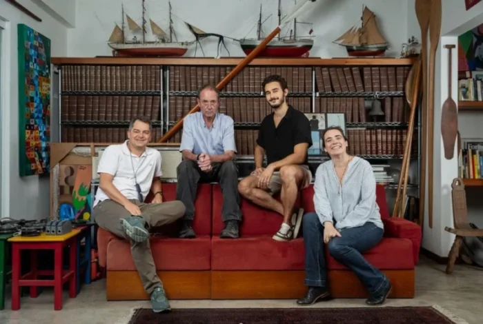 O diretor Carlos Saldanha, o navegador Amyr Klink, o ator Filipe Bragança e a produtora Justine Otondo  (Adriano Vizoni/Divulgação)