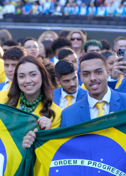 SENAI CETIQT desenvolve uniformes da delegação do Brasil na WorldSkills e mostra ao mundo expertise da equipe de normalização