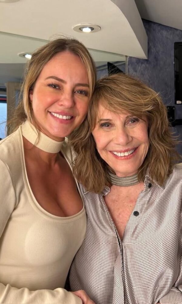 Paolla Oliveira fala de Renata Sorrah: "O encontro com ela foi um axé" (Foto: Reprodução/ Instagram)