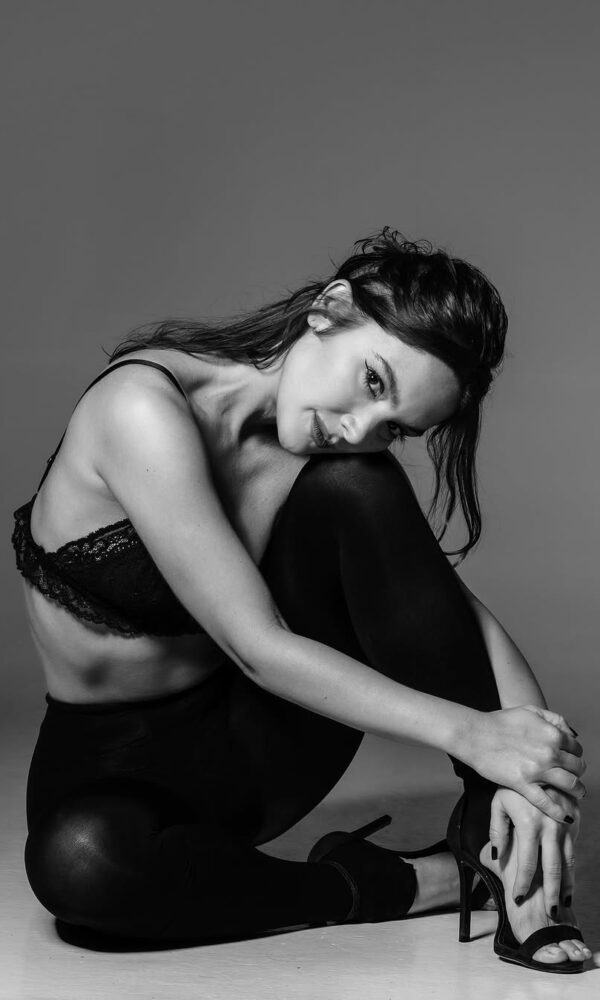 "Existe um longo caminho até que chegue o momento de gerar uma vida. Muitas etapas e um mar de probabilidades. Doar óvulos é doar esperança" (Foto: Reprodução/Instagram)