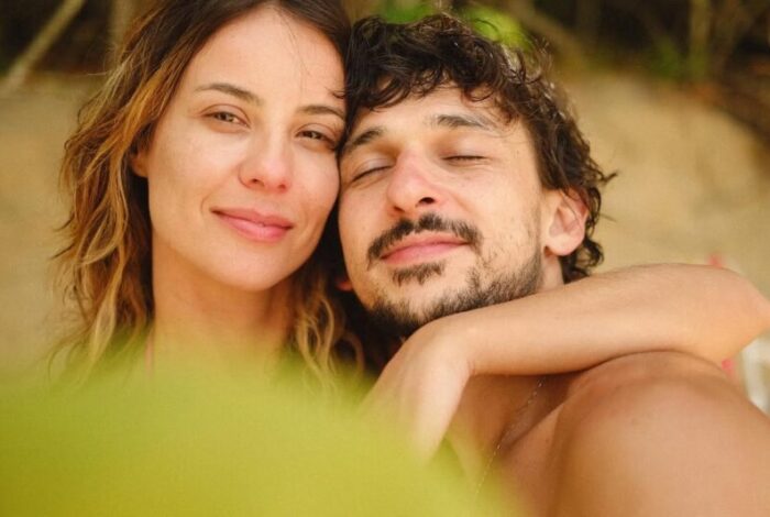 Andréia Horta e Ravel Andrade estão juntos desde 2022 e tiveram a filha Yolanda em novembro de 2024 (Reprodução/Instagram)