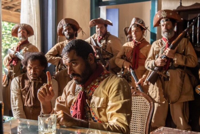 Thomás Aquino em cena de 'Guerreiros do Sol' (Divulgação/Globo)