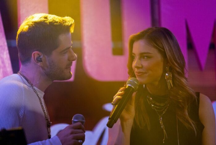 Mauricio Destri e Alice Wegmann em 'Rensga Hits!' (Divulgação/Globo)