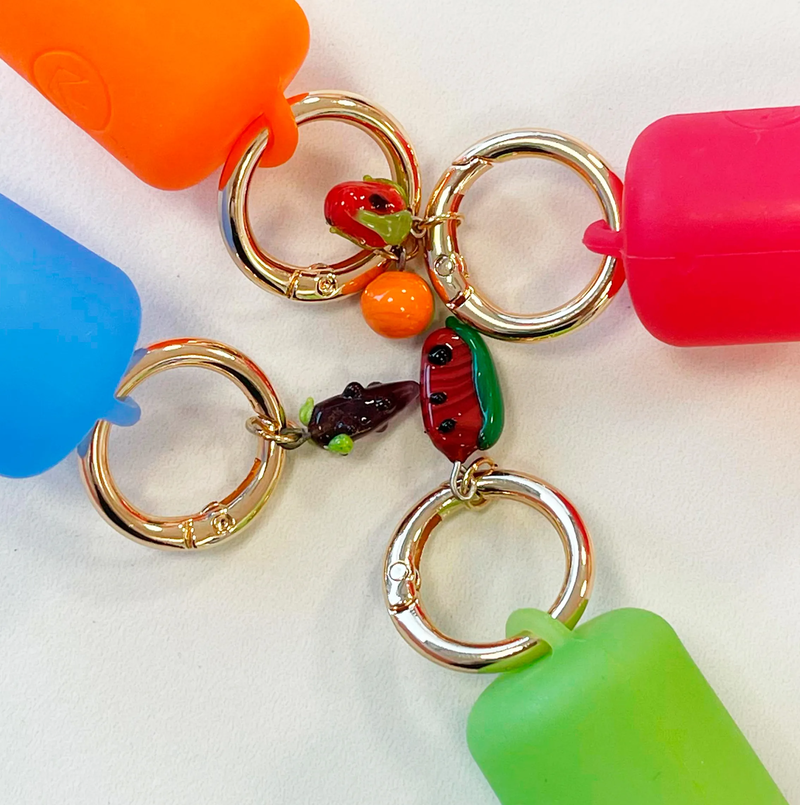 Glosses em chaveiro da Mari Maria foram lançados há poucas semanas (Reprodução/Instagram)