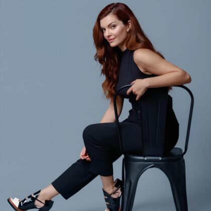 Mayana Neiva lança álbum e denuncia invisibilidade histórica de compositoras nordestinas