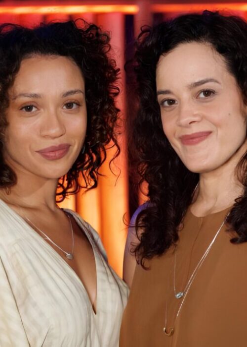 Laís (Lorena Lima) e Cecília (Maeve Jinkings), mães adotivas da pequena Sarita (Luara Telles), em 'Vale Tudo', foram inseridas numa narrativa morna