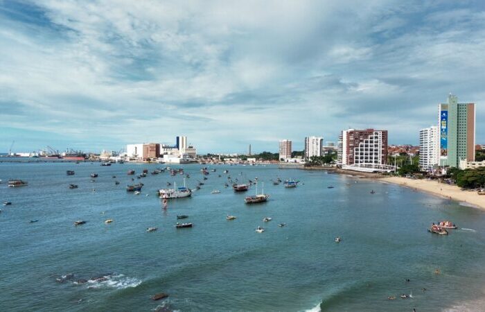 Fortaleza, Cidade-Desejo: Réveillon 2026 e o retrato de uma capital que transforma sua energia em patrimônio coletivo