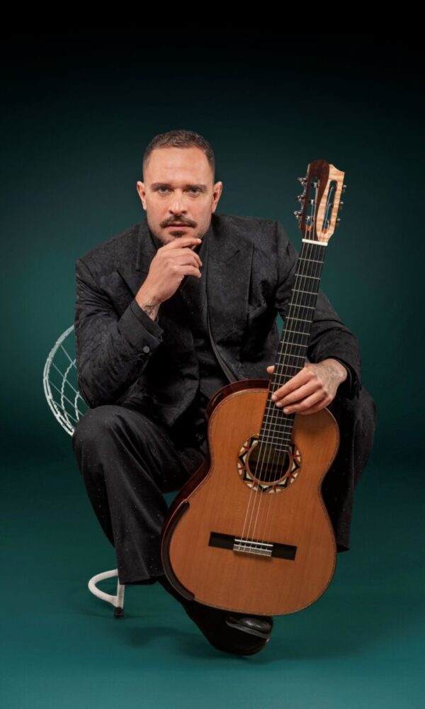 Diogo Nogueira celebra 20 anos e lança a turnê 'Infinito Samba', unindo ancestralidade, memória e futuro do samba (Foto: Priscila Prade)