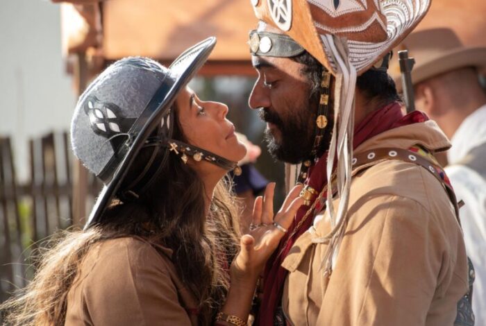 Isadora Cruz e Thomás Aquino em ‘Guerreiros do Sol’ (Foto: Divulgação/Globo)