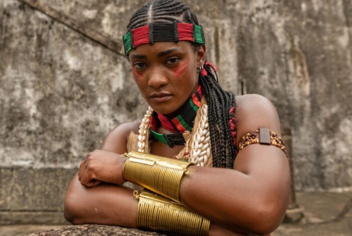 Erika Januza na pele da rainha Niara em ‘A Nobreza do Amor’ (Foto: Divulgação/Globo)