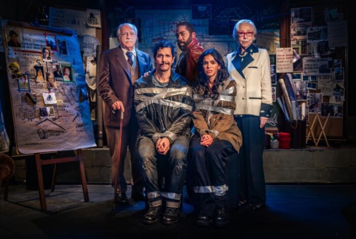 Ary Fontoura, Vladimir Brichta, Bruna Marquezine, Lázaro Ramos e Fernanda Montenegro em ‘Velhos Bandidos’ (Foto: Laura Campanella)